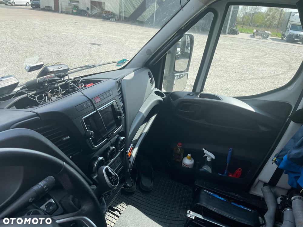 Iveco Daily 70c18 HiMatic - 8