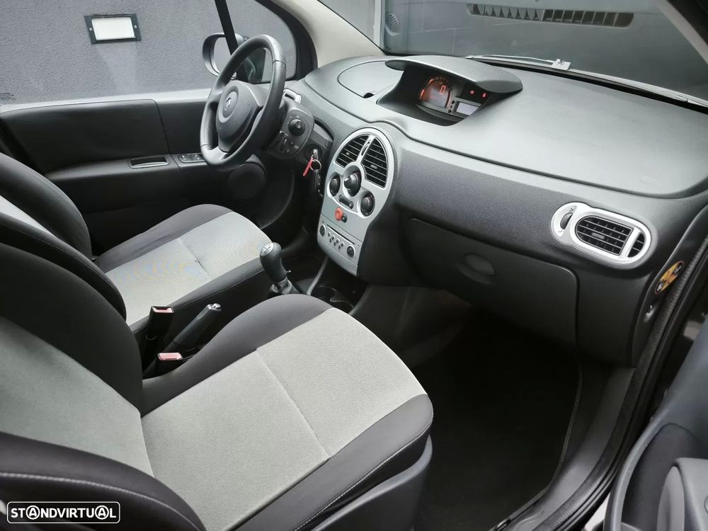 Renault Modus 1.2 Privilège Luxe - 24