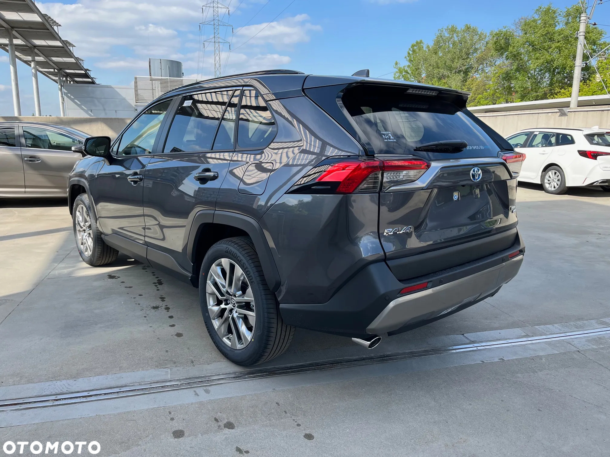 Toyota RAV4 - 7