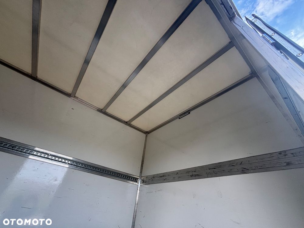 Renault Master Winda 2024r., 2 sztuki, salon PL, vat 23% - 9