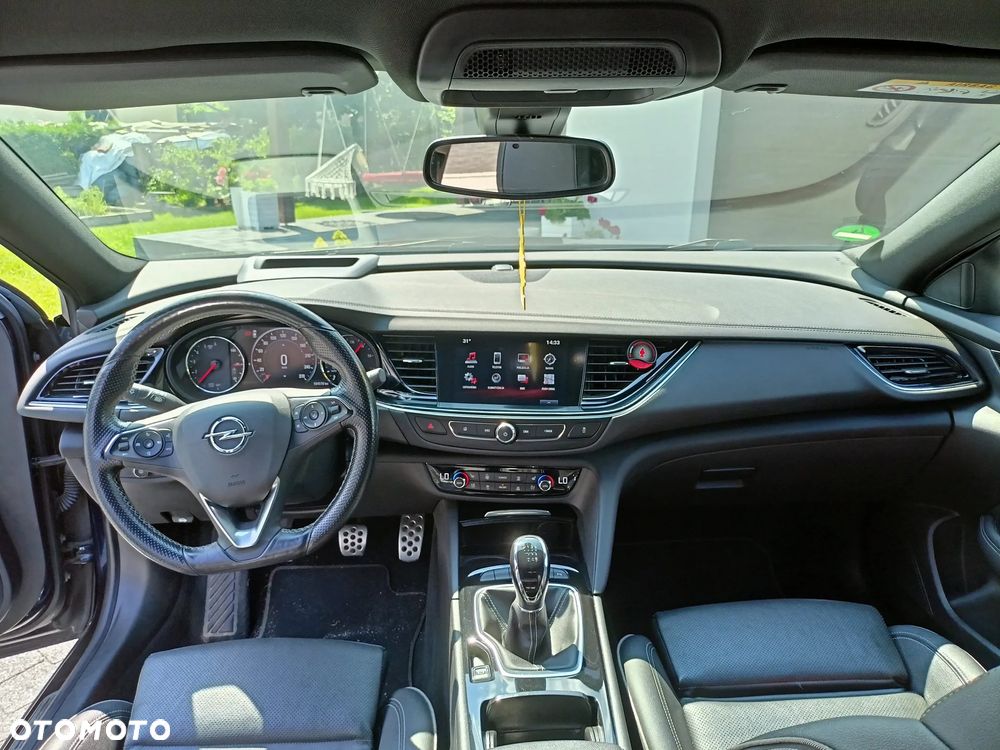 Opel Insignia - 14