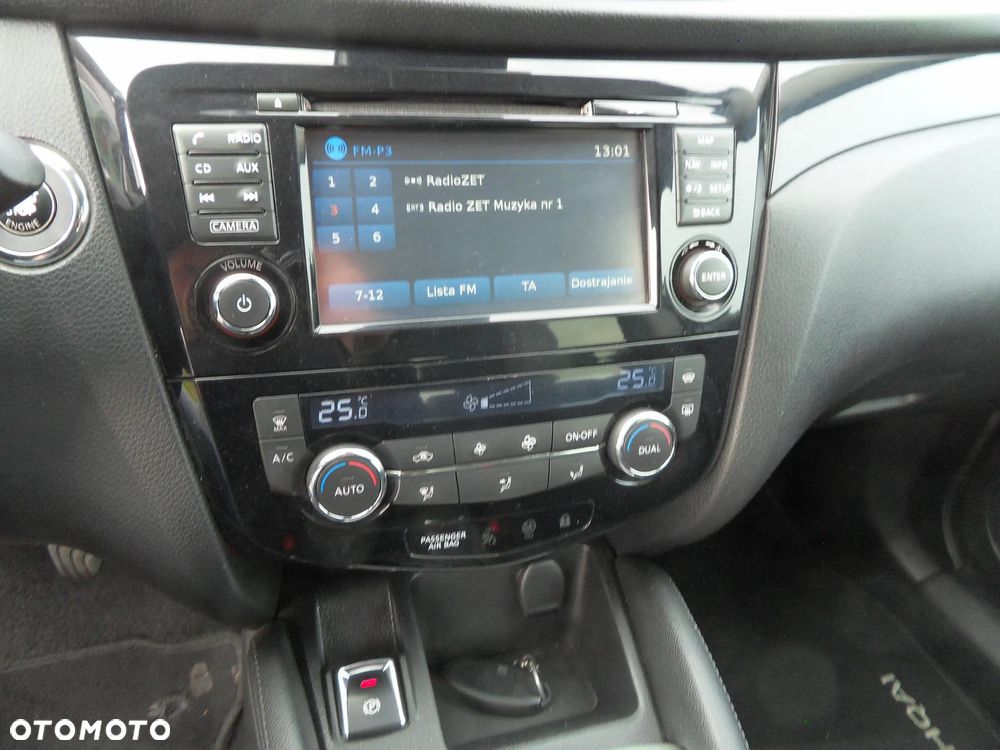 Nissan Qashqai 1.5 dCi DPF 360 - 17