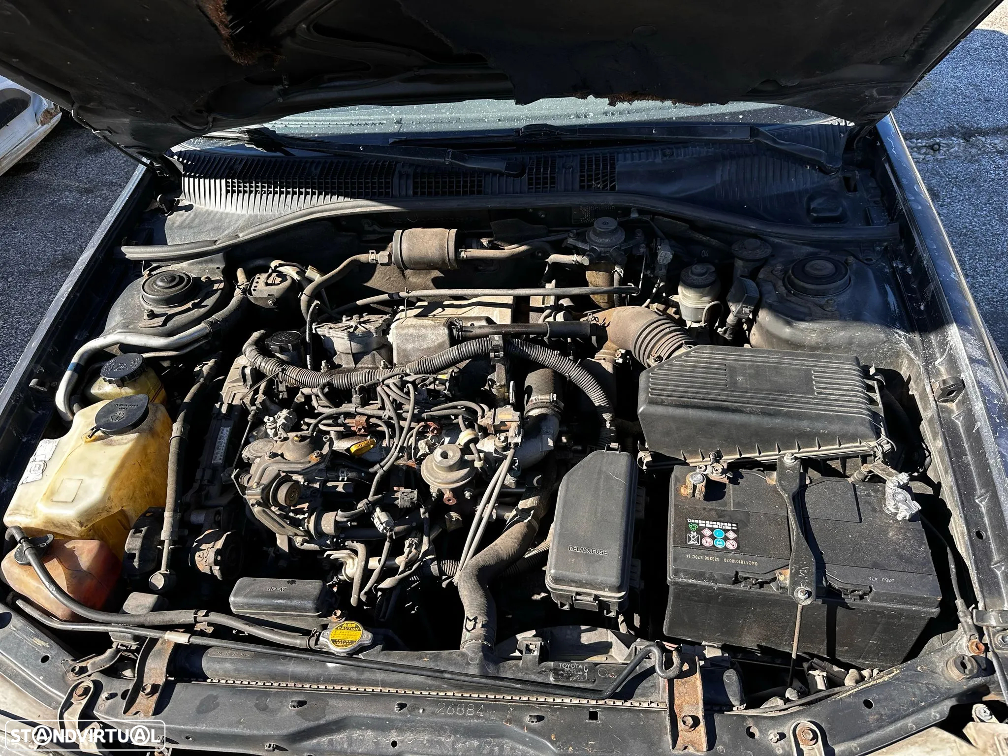 Toyota Carina E Sportswagon 2.0 TD de 1998 para peças - 3