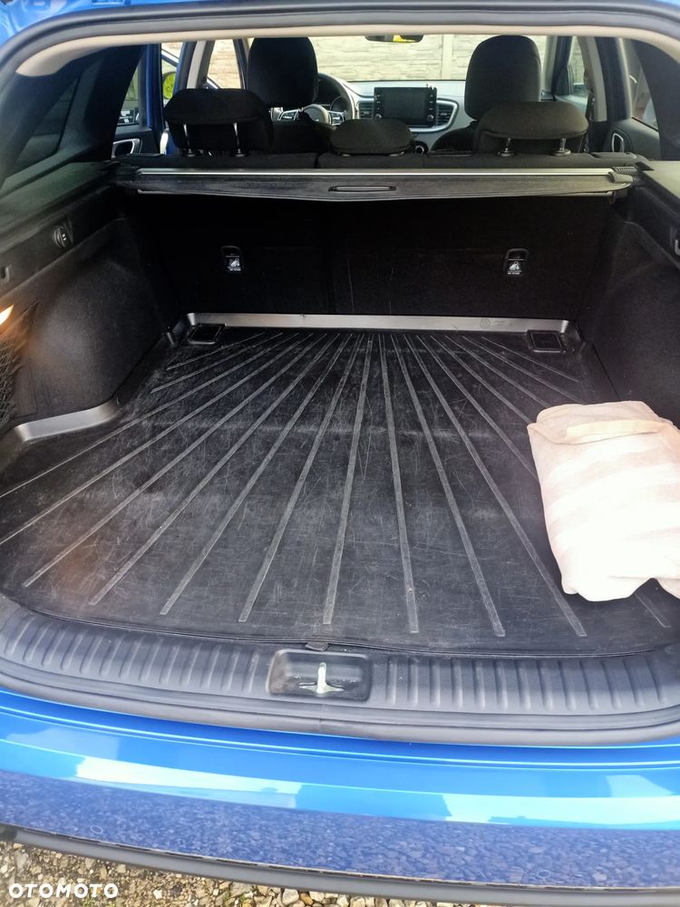 Kia Ceed - 14