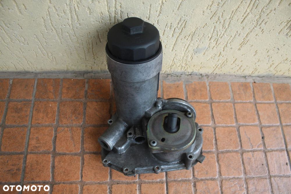 OBUDOWA PODSTAWA FILTRA OLEJU AUDI A4 B6 2.5 TDI 059115405G - 2