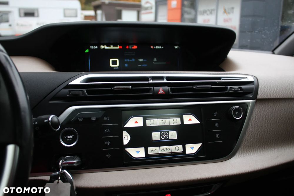 Citroën C4 Grand Picasso 1.6 THP Exclusive - 25