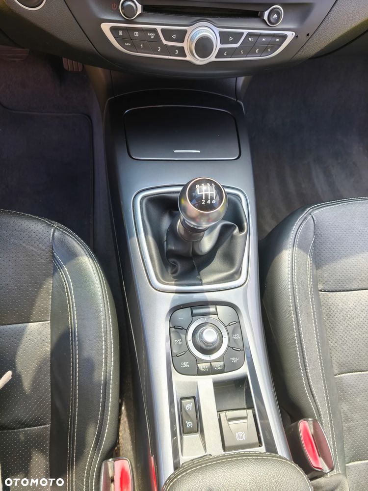 Renault Laguna 2.0 DCi FAP Dynamique - 21
