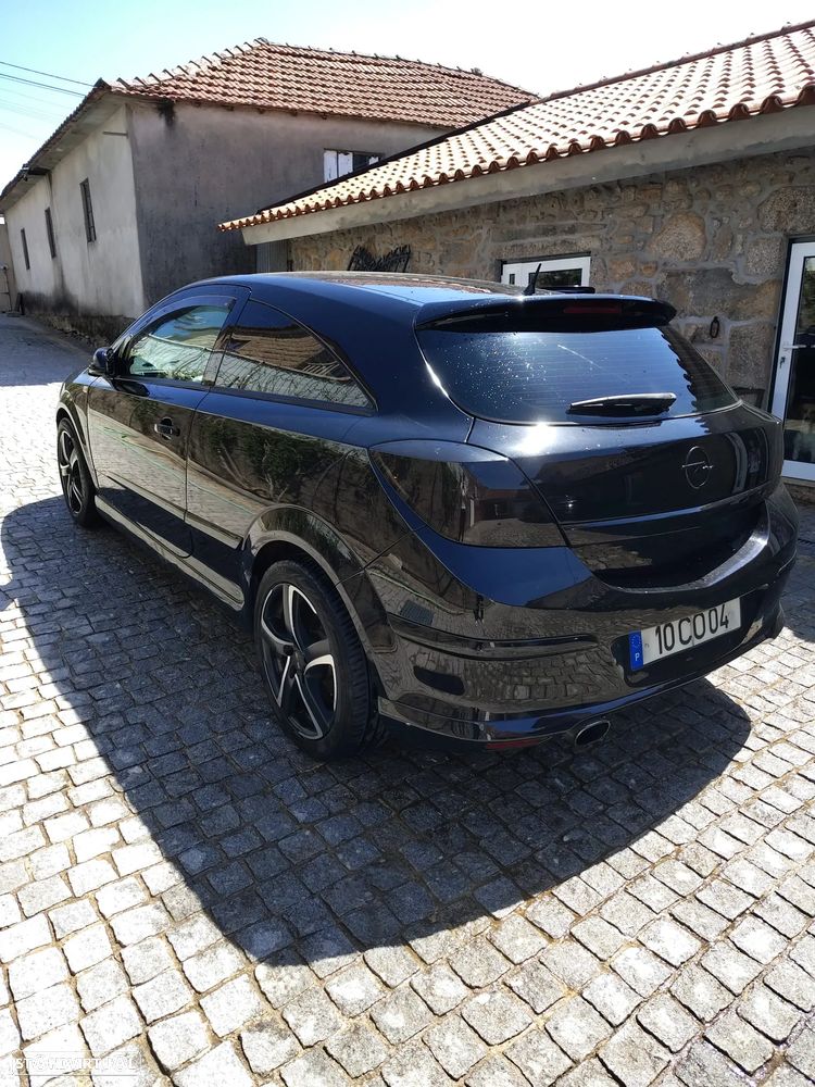 Opel Astra GTC 1.3 CDTI - 27