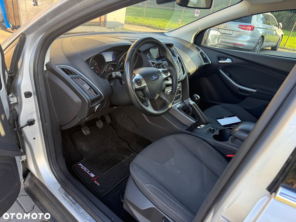 Ford Focus 1.6 EcoBoost Edition Start - 11