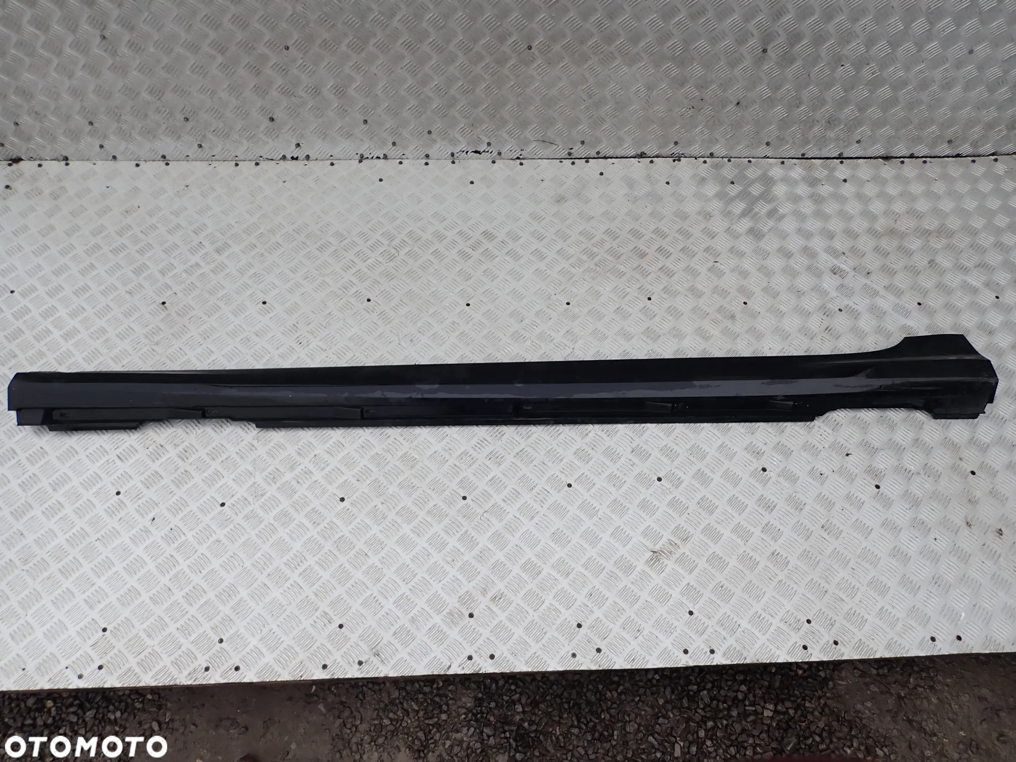 PRÓG LISTWA PROGOWA LEWA / PRAWA AUDI A6 C8 S-LINE  4K0853856A / 4K0853855A - 10