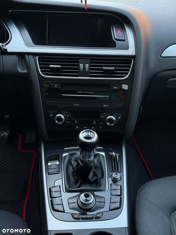 Audi A4 Limousine 2.0 TDI - 16