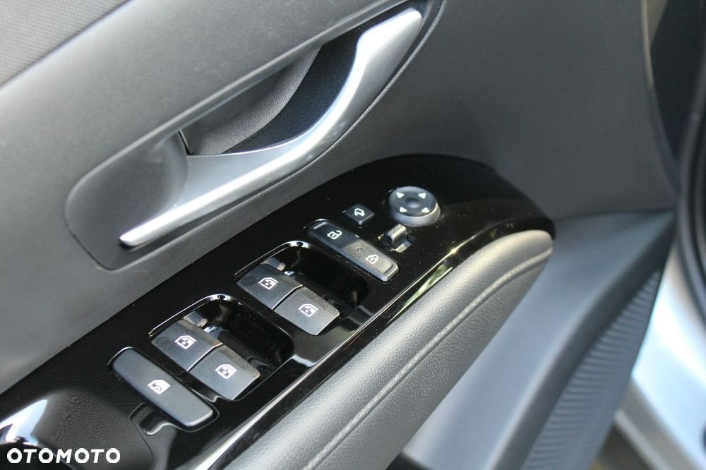 Hyundai Tucson 1.6 T-GDi 48V Smart 2WD DCT - 19