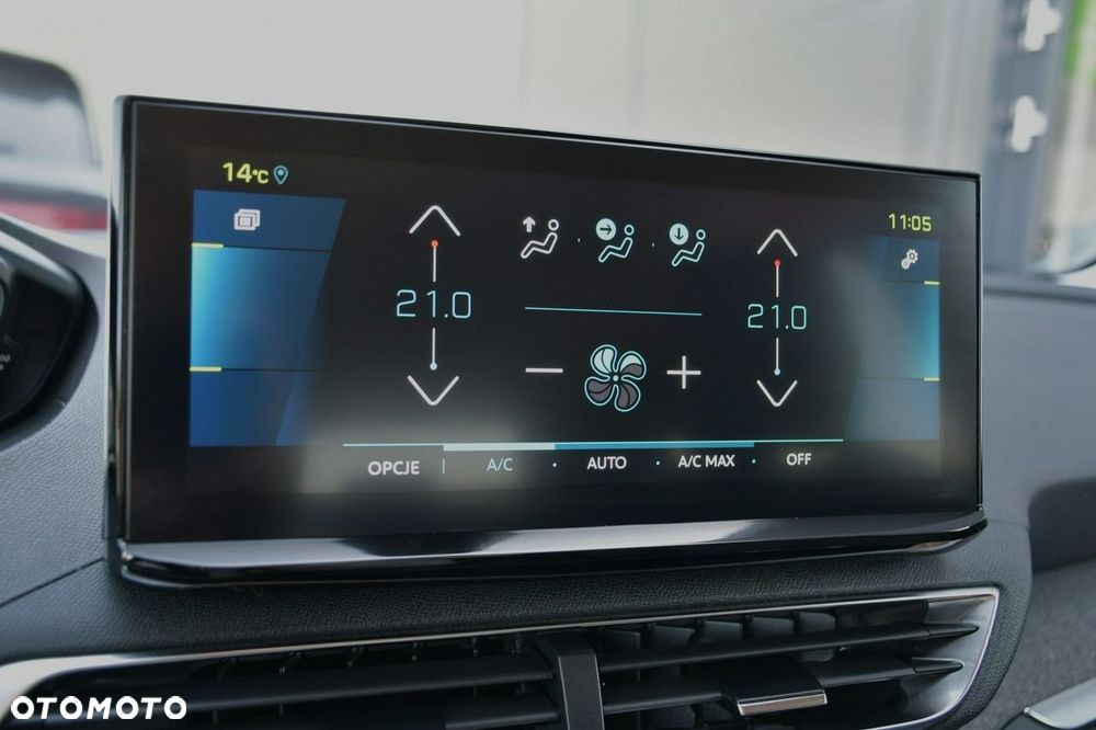 Peugeot 3008 1.6 PureTech Hybrid PHEV Allure Pack S&S EAT8 - 27