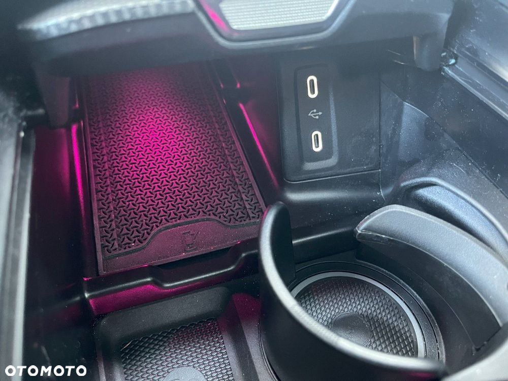 Mercedes-Benz GLC - 22