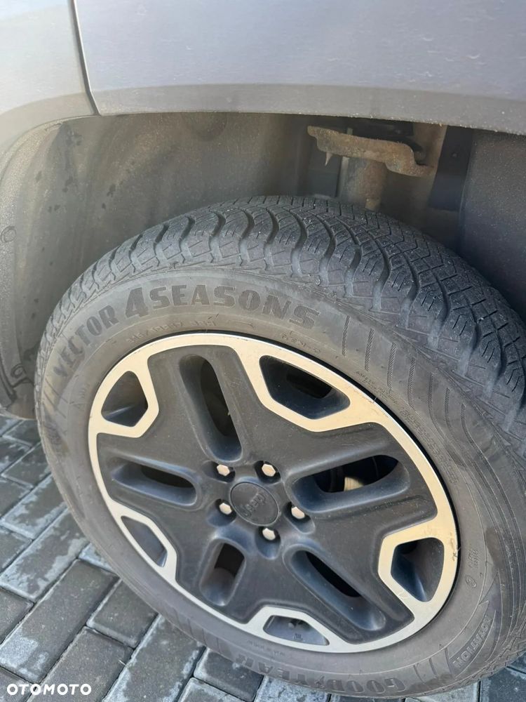 Jeep Renegade 2.0 MultiJet Trailhawk 4WD S&S - 5