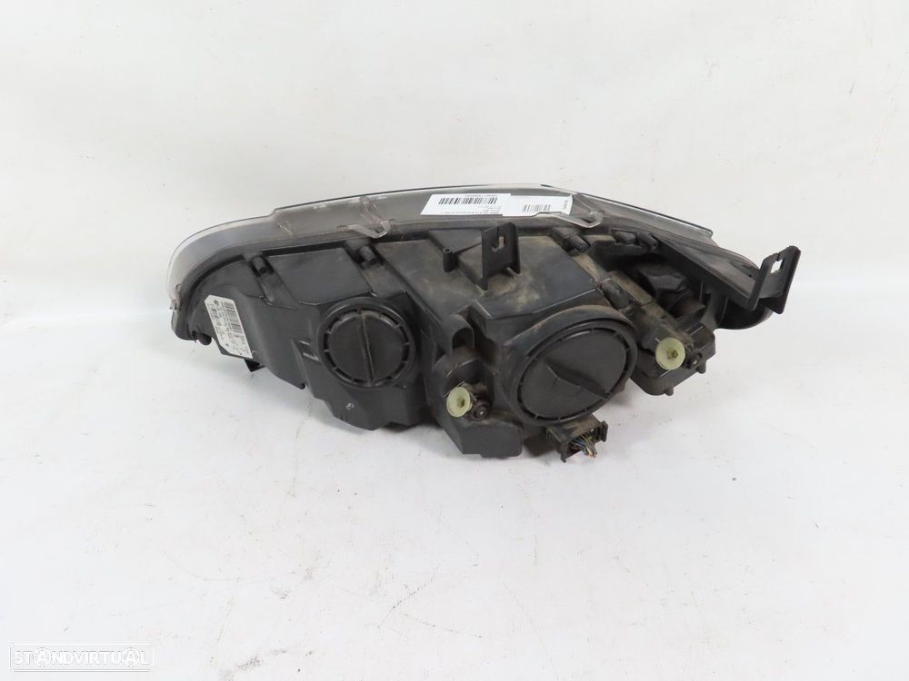 Farol Xenon Direito Seminovo/ Original BMW X6 (E71, E72) 63117287010 / 7271358 - 3