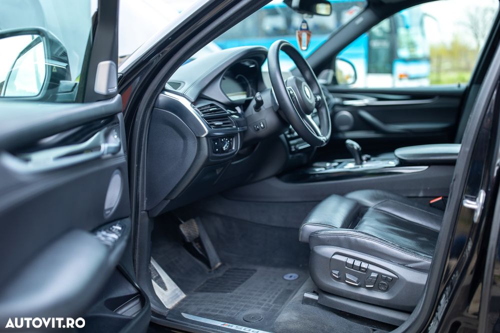 BMW X5 M M50d - 14