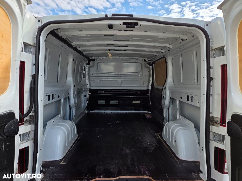 Renault Trafic L2H1 - 9