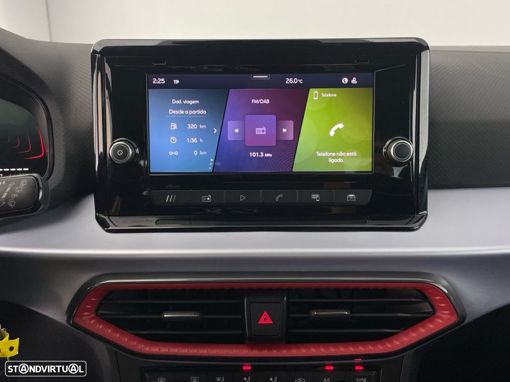 SEAT Arona 1.0 TSI FR - 24