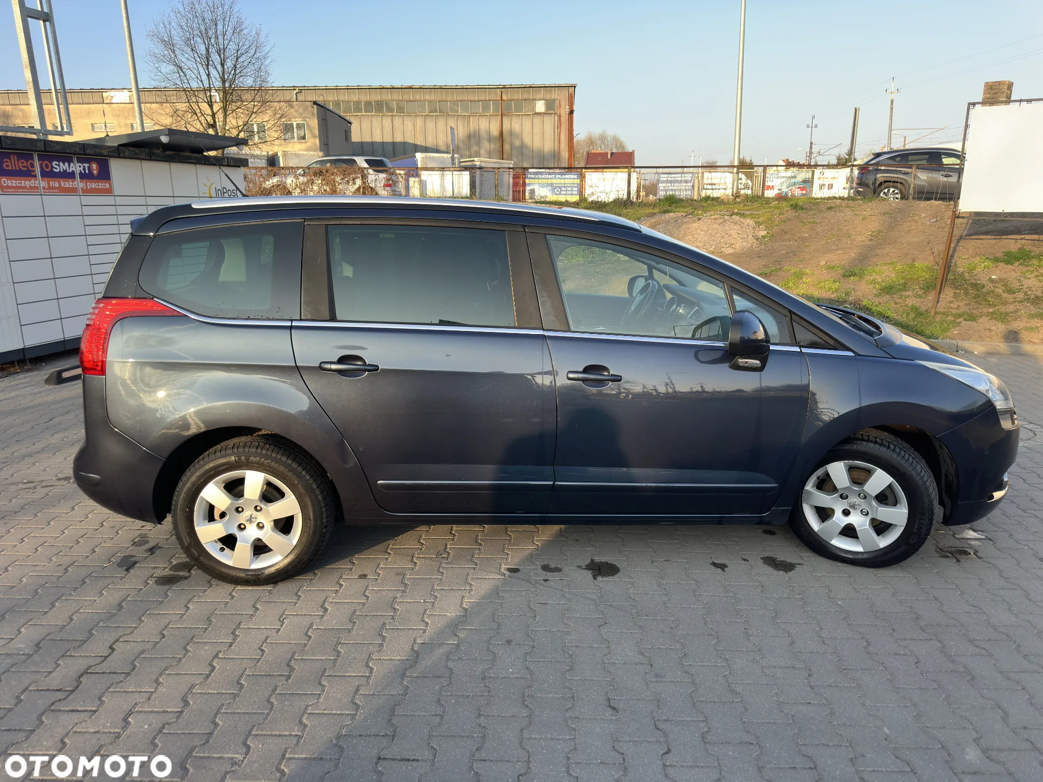 Peugeot 5008 - 7