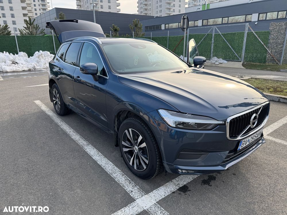Volvo XC 60 B4 MHEV AWD Momentum Pro - 13
