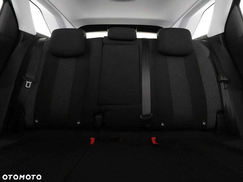 Peugeot 3008 PureTech 130 Stop & Start GPF EAT8 GT - 19