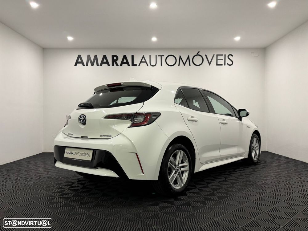 Toyota Corolla 1.8 Hybrid Comfort - 4