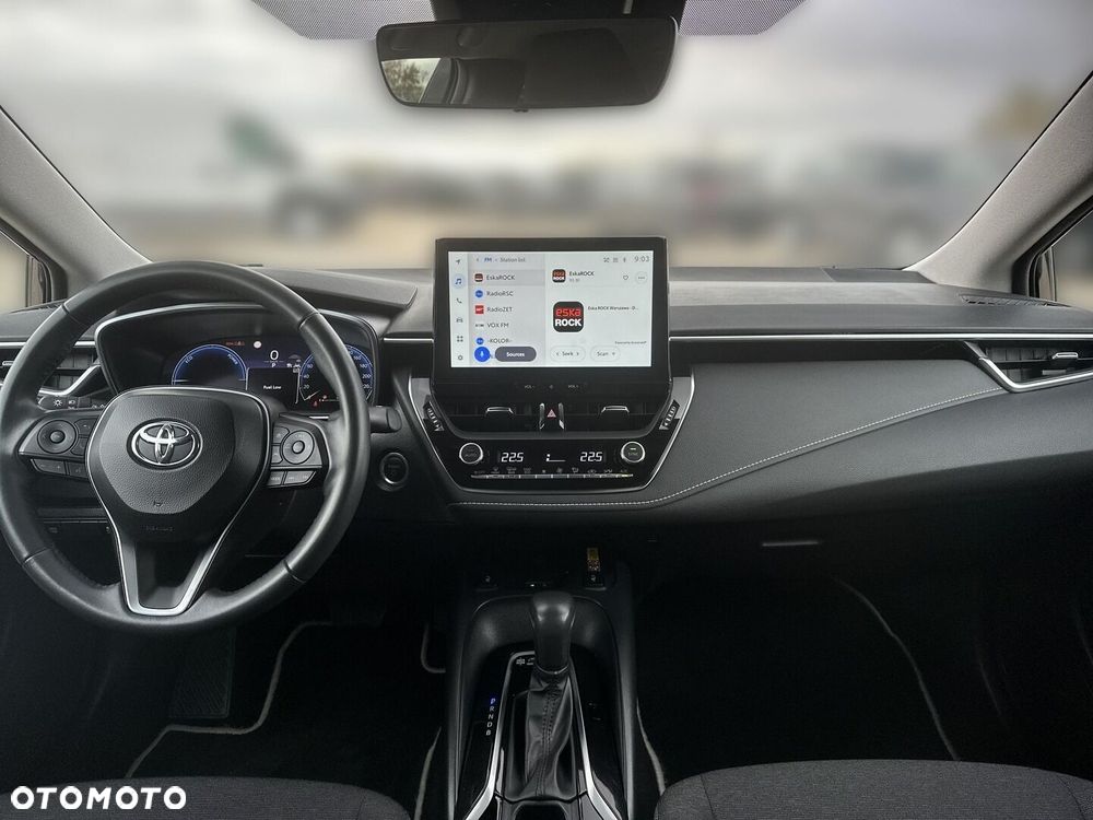Toyota Corolla - 13