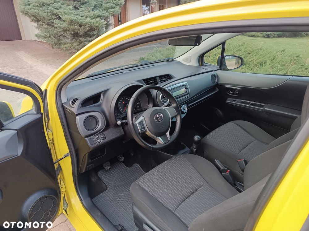 Toyota Yaris 1.0 Active - 24