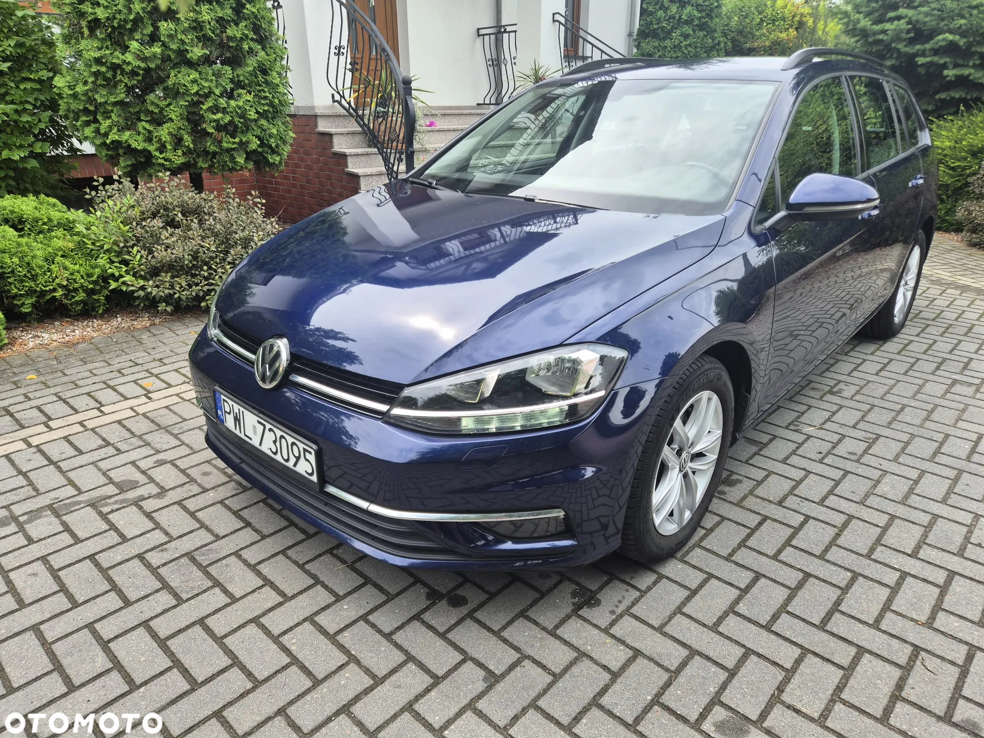 Volkswagen Golf VII 1.6 TDI BMT Comfortline DSG - 2