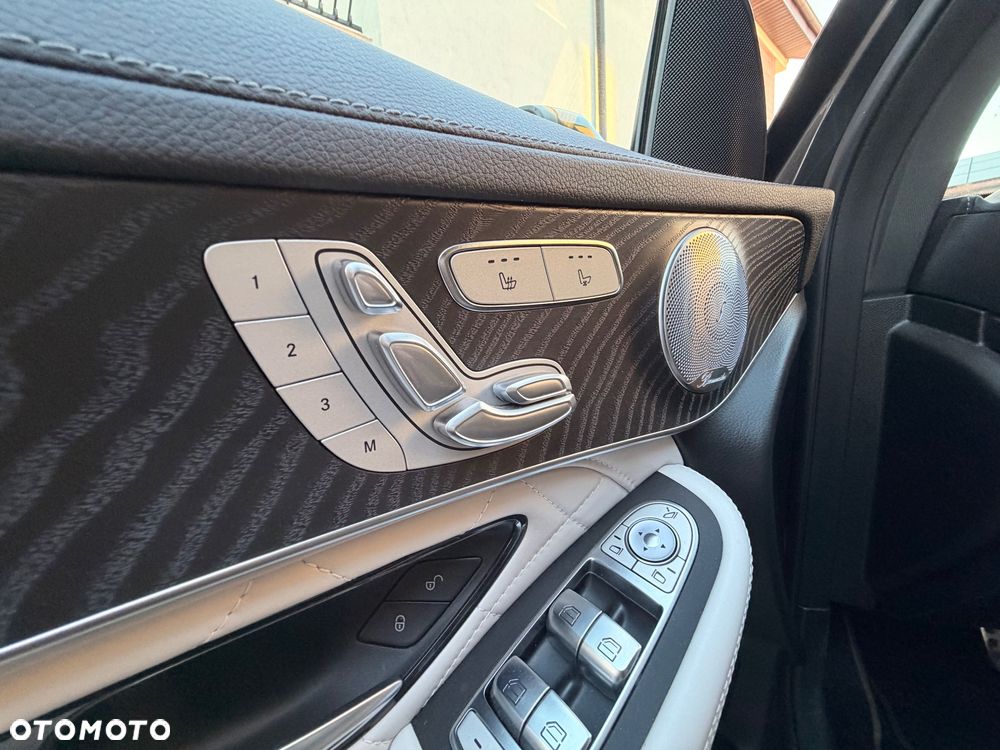 Mercedes-Benz GLC 300 d 4-Matic - 9