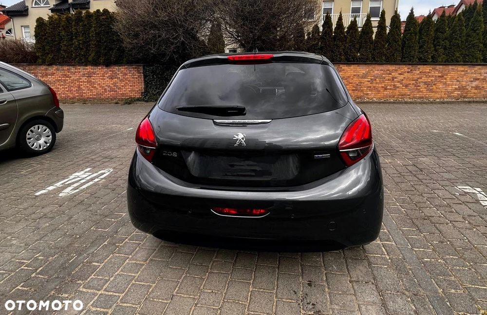 Peugeot 208 1.2 PureTech Active - 8