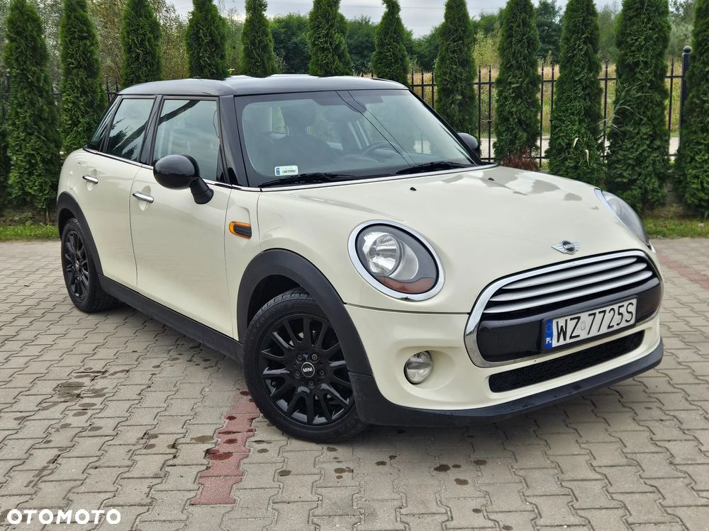MINI Cooper Standard - 26