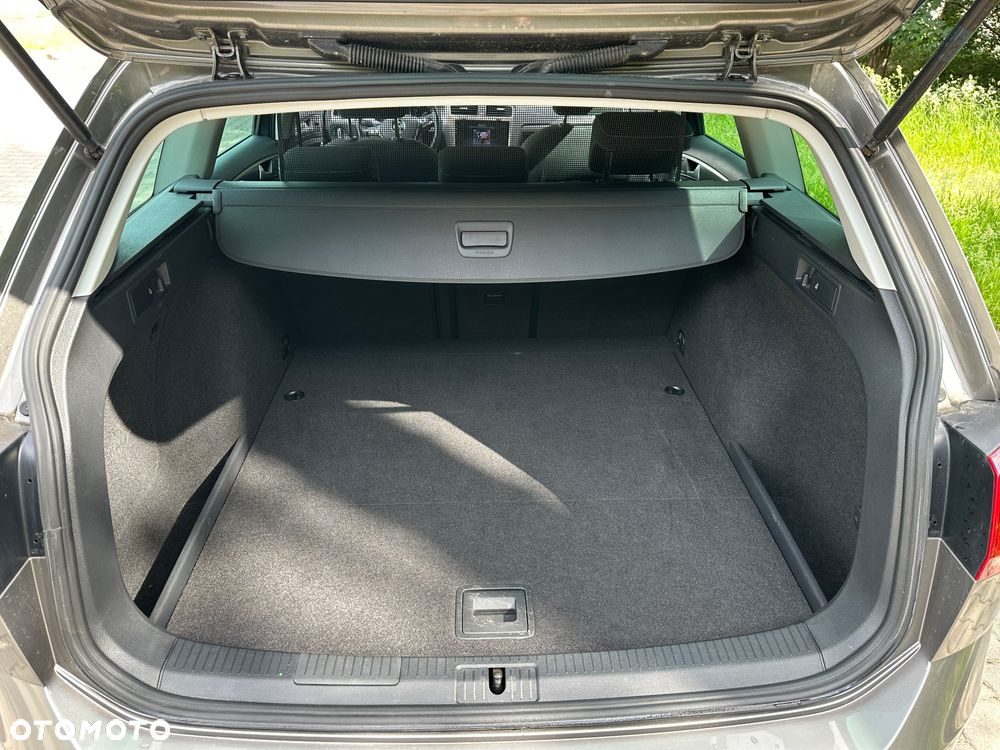 Volkswagen Golf 1.6 TDI BMT Highline DSG - 21