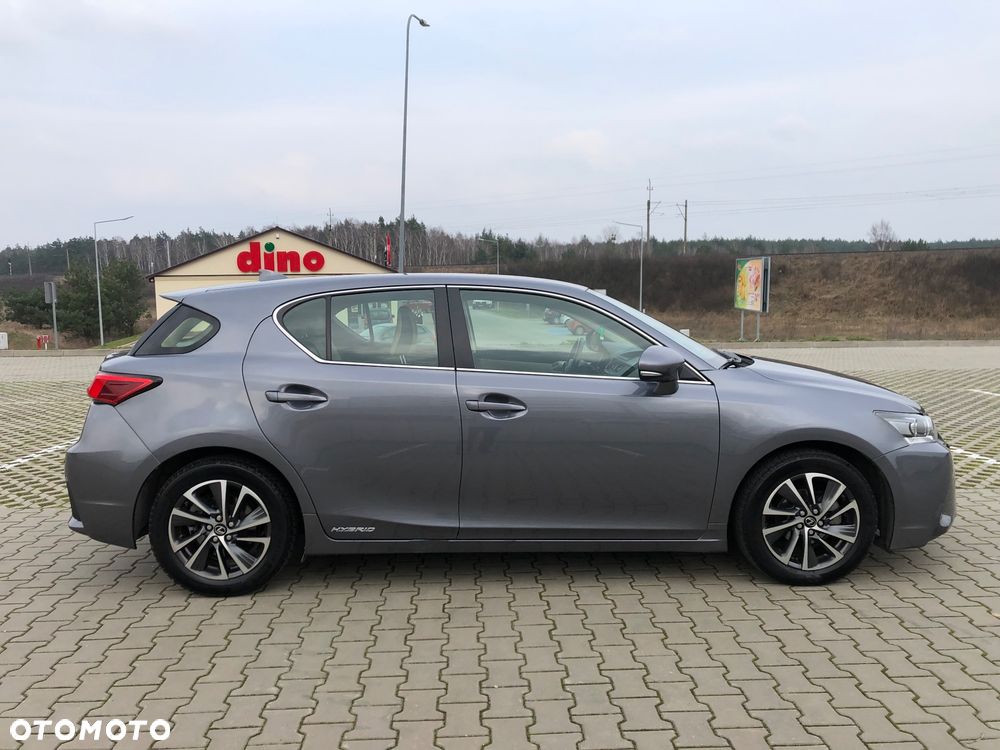 Lexus CT 200h Elegance - 4