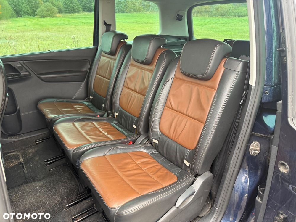 Volkswagen Sharan 2.0 TDI Highline DSG - 11