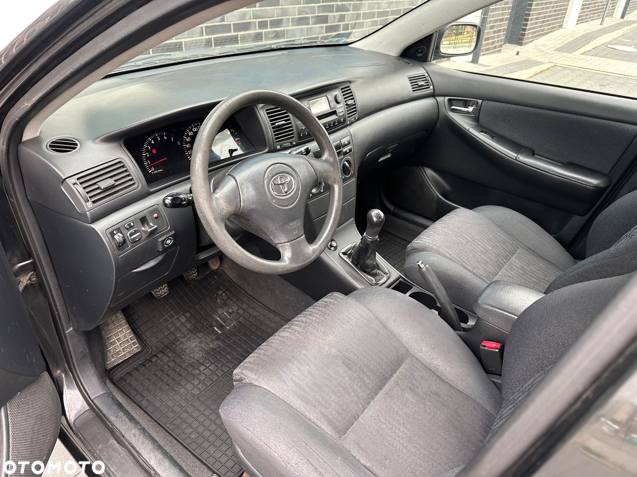 Toyota Corolla 1.4 VVT-i - 7