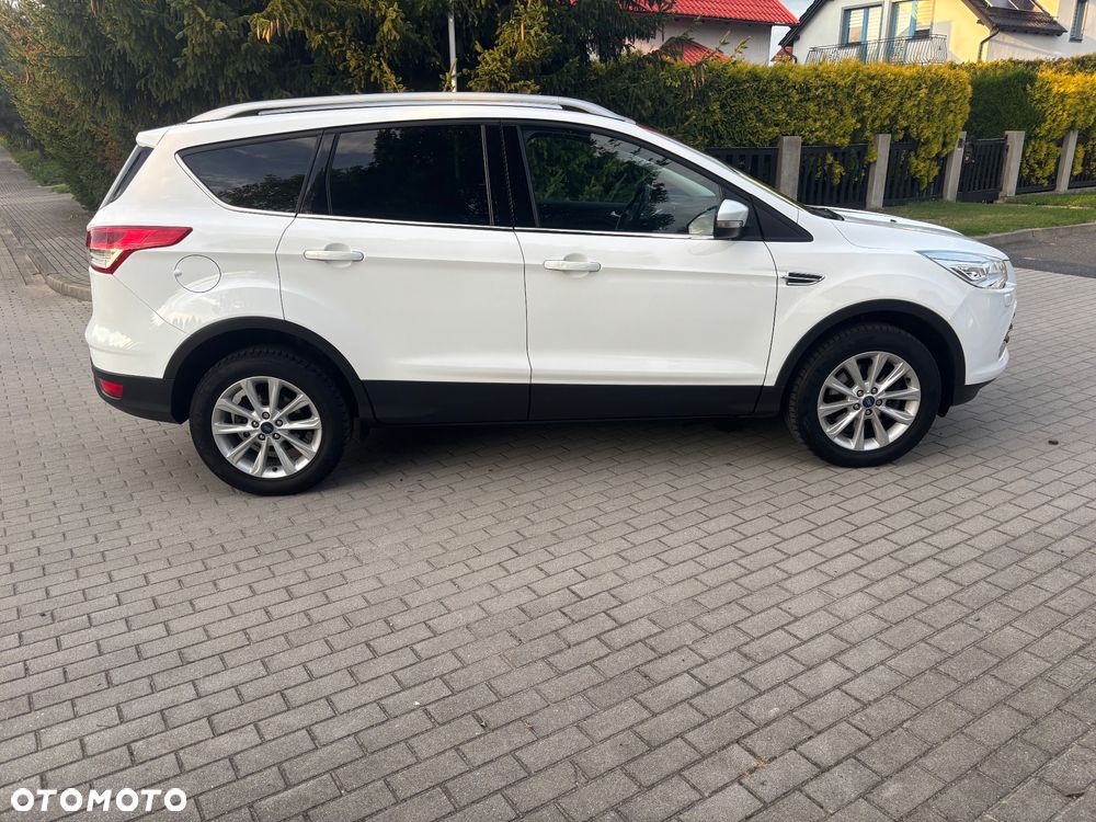 Ford Kuga 2016 photo 3