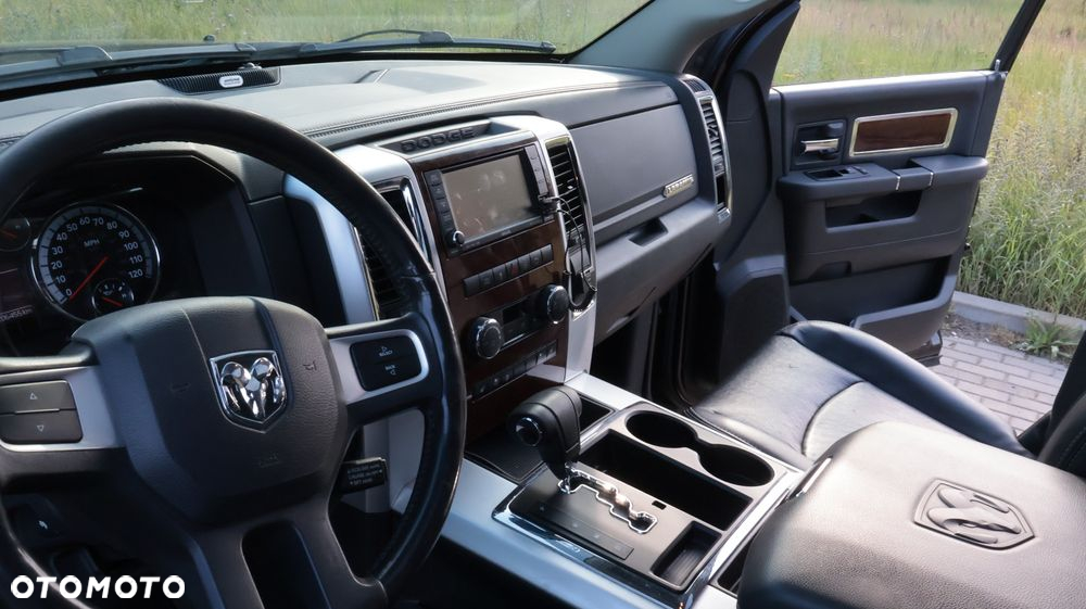 Dodge RAM 1500 5.7 4x4 - 20
