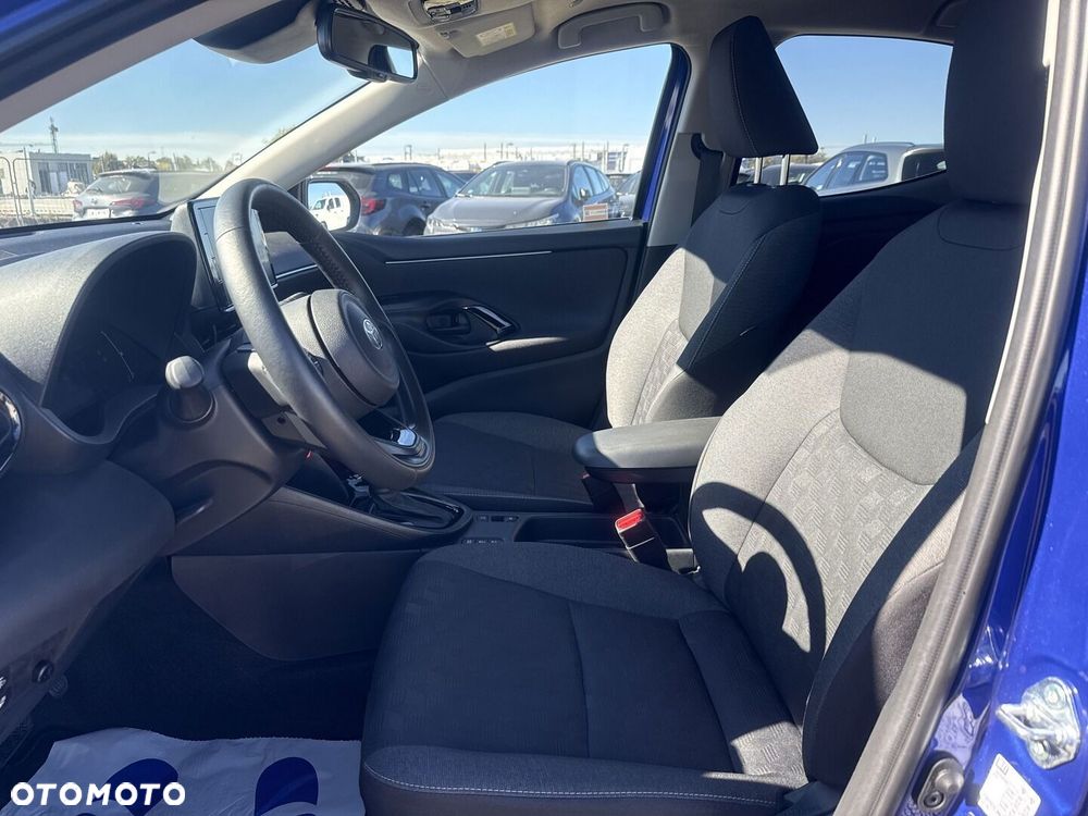 Toyota Yaris Hybrid 1.5 Style - 18