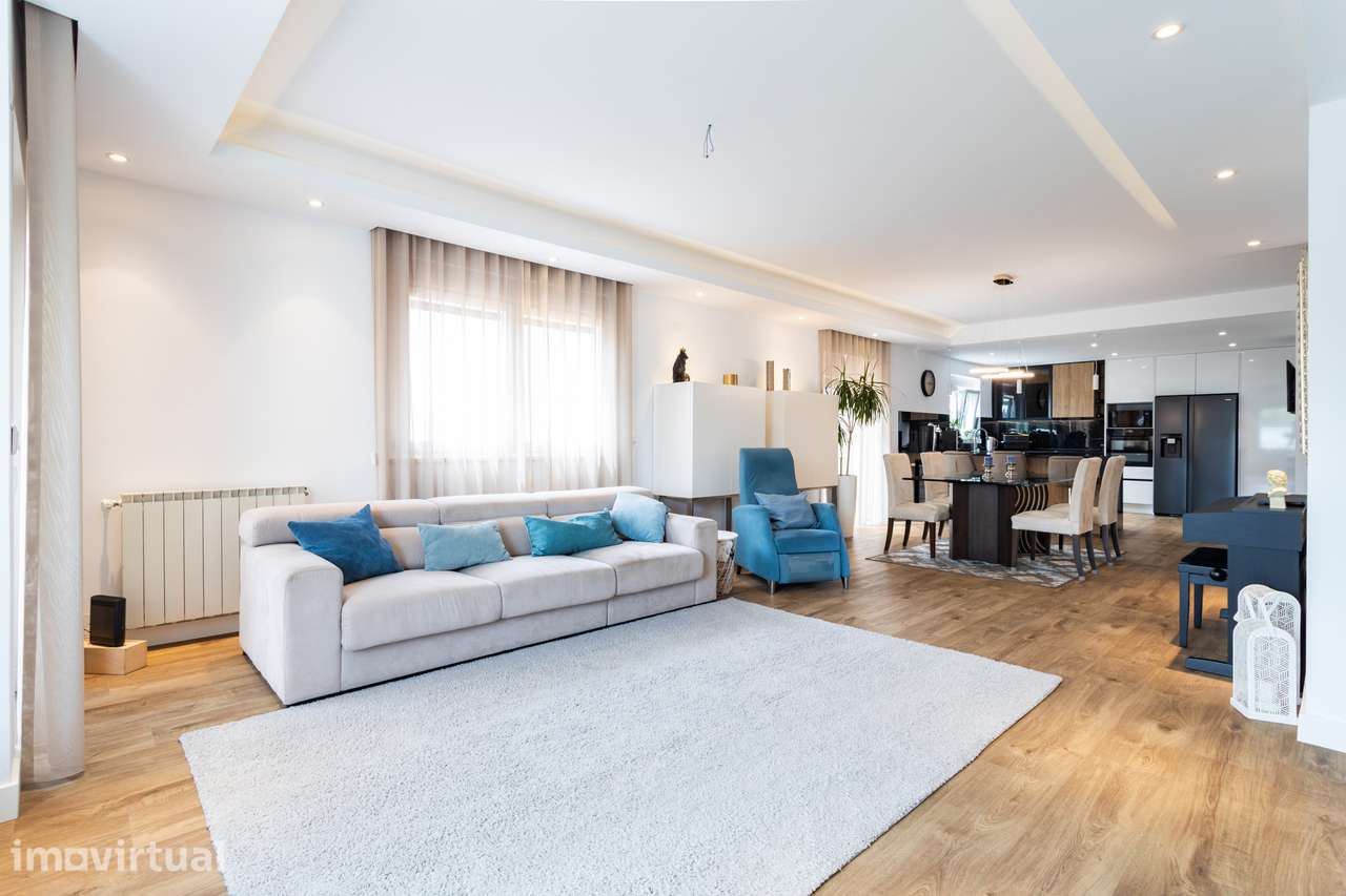 Moradia Isolada T3+2 Totalmente Remodelada com lote de 615m2 em Paio P - Grande imagem: 5/42