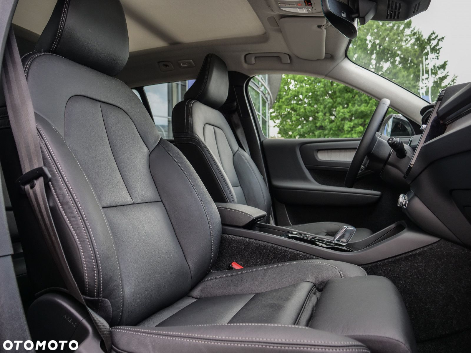 Volvo XC 40 - 32