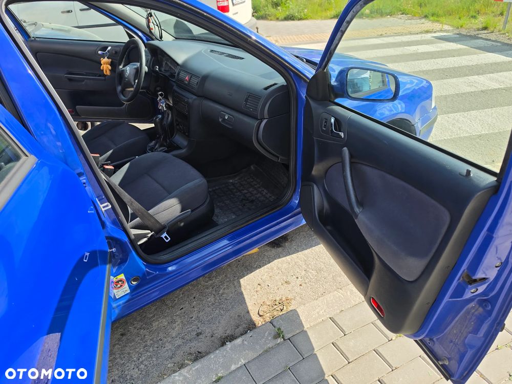 Skoda Octavia 1.6 Tour Classic - 5