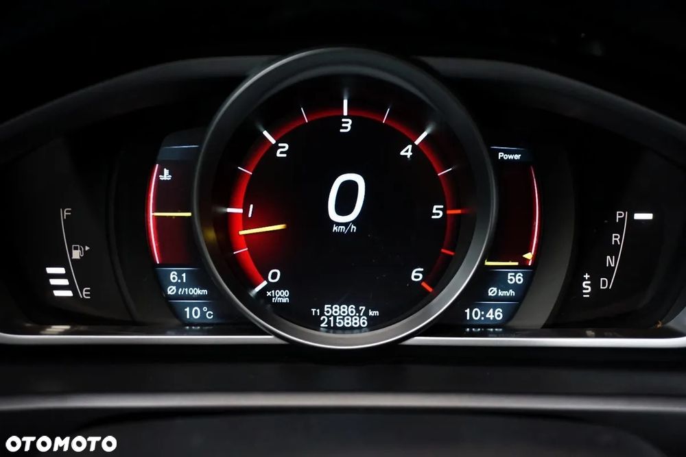 Volvo V40 D3 Summum - 31