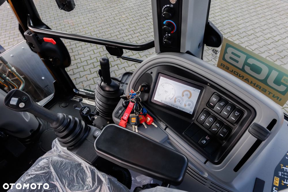 JCB NOWA 0 mtg Koparko-ładowarka 3CX PLUS - 110 KM - 23