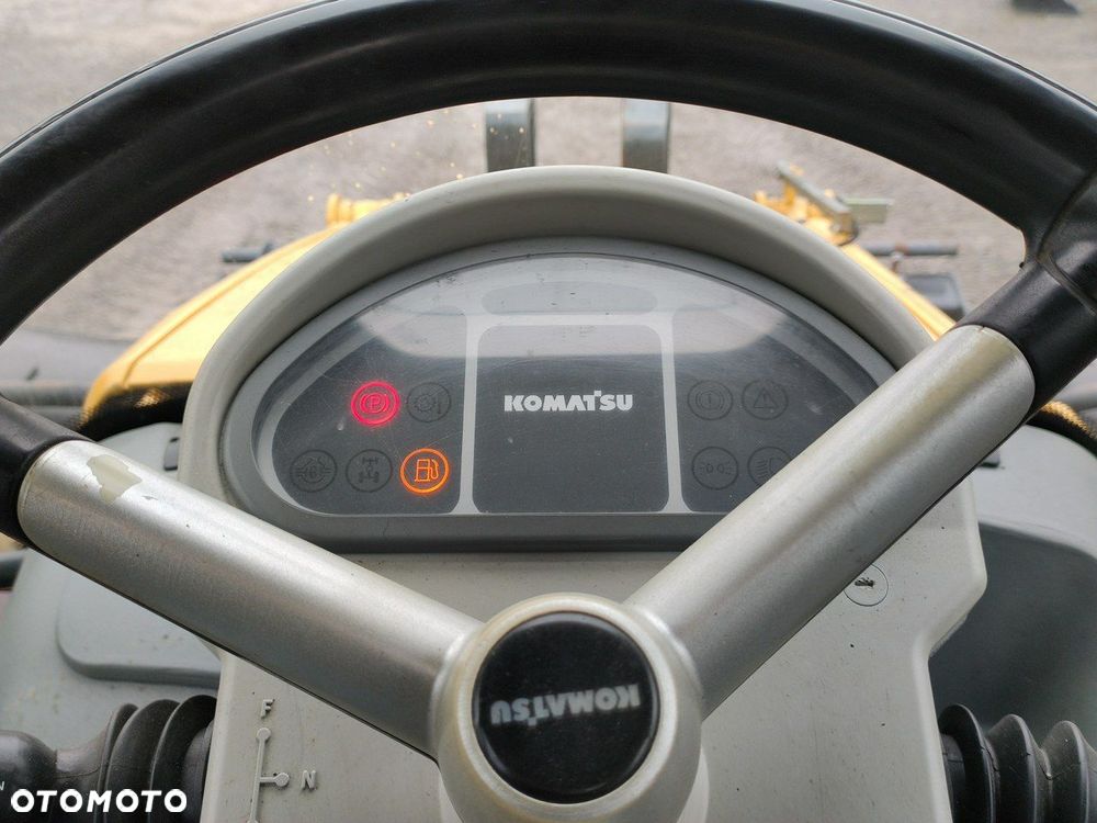 Komatsu WB 93S-5E0 Bez Luzów Zadbana Sprawna Super Stan !!! - 23