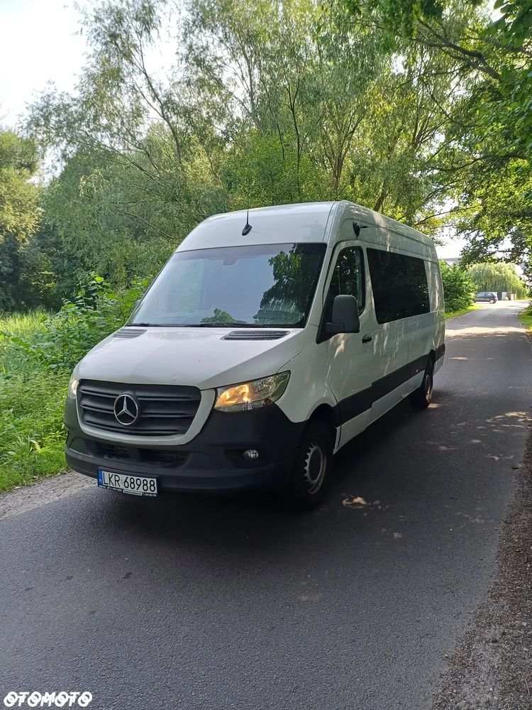 Mercedes-Benz Sprinter - 2