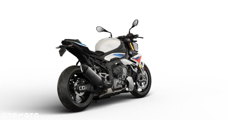 BMW S - 3