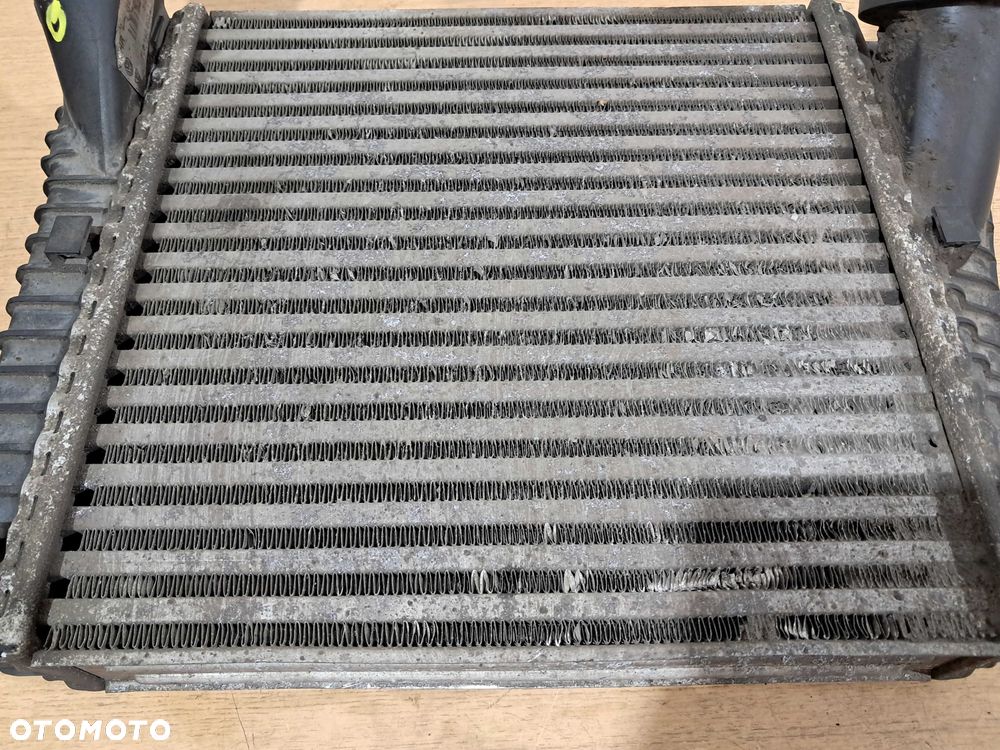 AUDI Q7 4L 3.0 TDI chłodnica powietrza INTERCOOLER lewy - 2