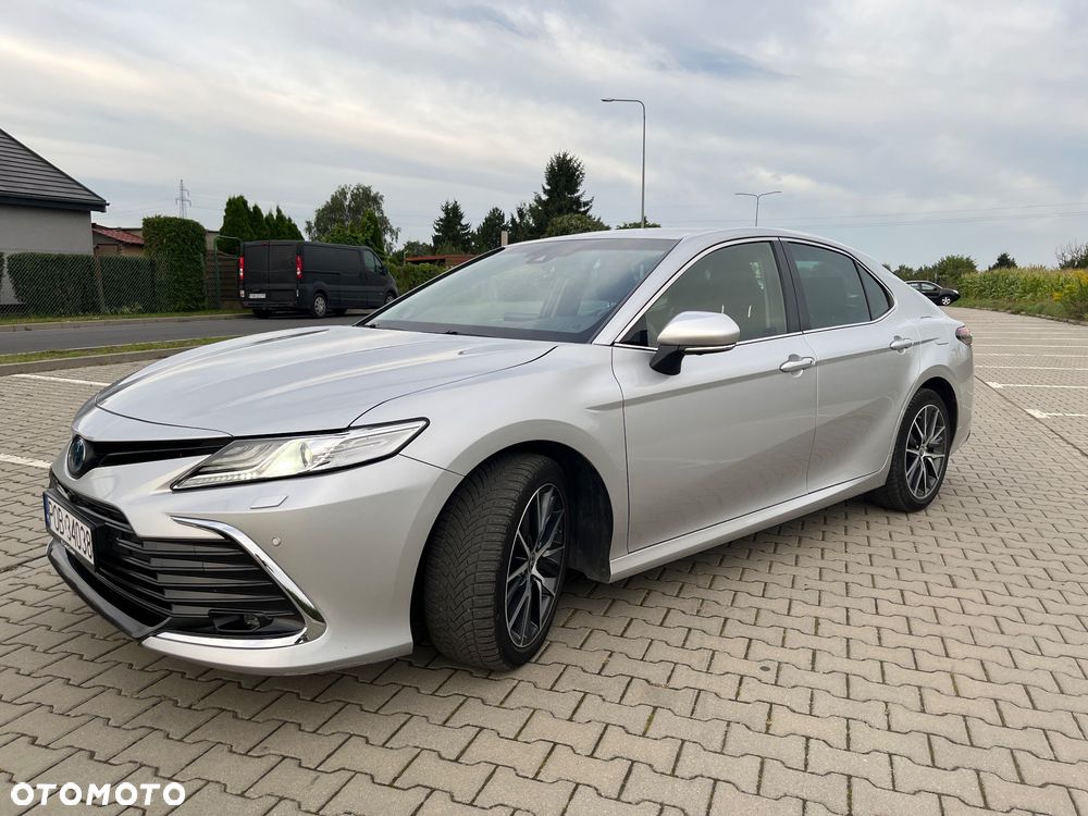 Toyota Camry 2.5 Hybrid Executive CVT - 1